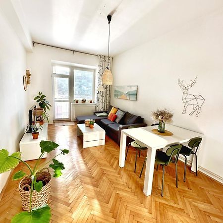 Bright And Central Suite With A Balcony Brünn  Kültér fotó